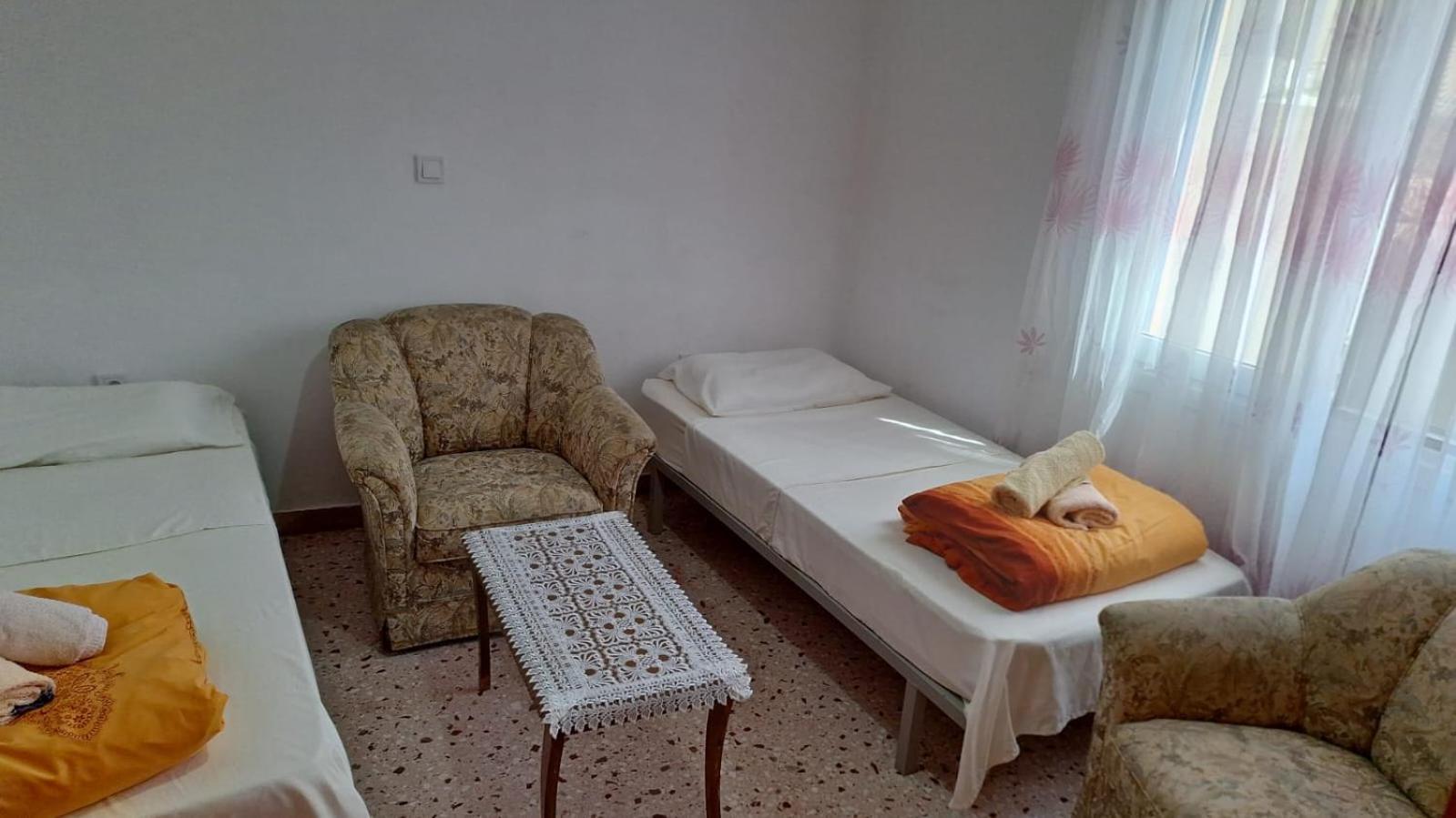 The Warm House * Aegina